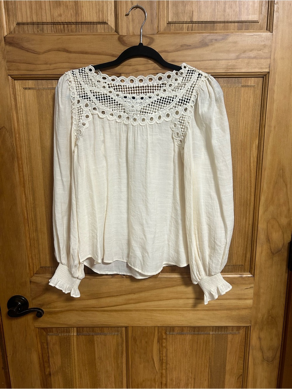 MINE Brand Ivory Crochet Lace Yoke Long Sleeve Boho Blouse Size Small